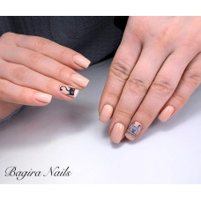 Гель-лак для нігтів Komilfo Deluxe Series №D006 світлий бежево-персиковий, емаль, 8 мл