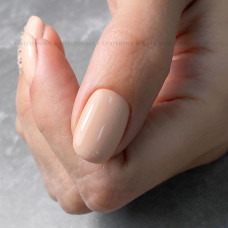 Гель-лак для нігтів Komilfo Deluxe Series №D009 нюд, емаль, 8 мл